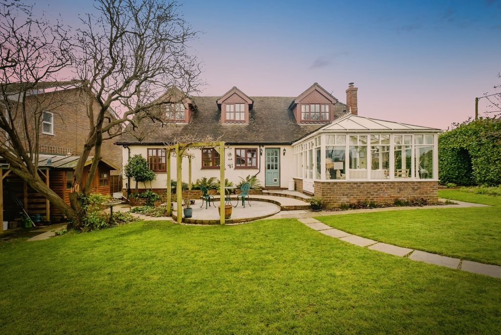 Property photo 2 of 28 Pbox-Img.Jpg