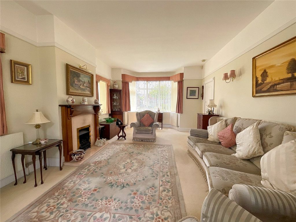Property photo 3 of 24 Picture No. 53