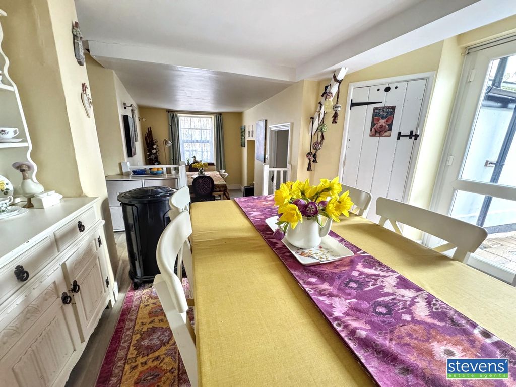 Property photo 2 of 25 Img_7423