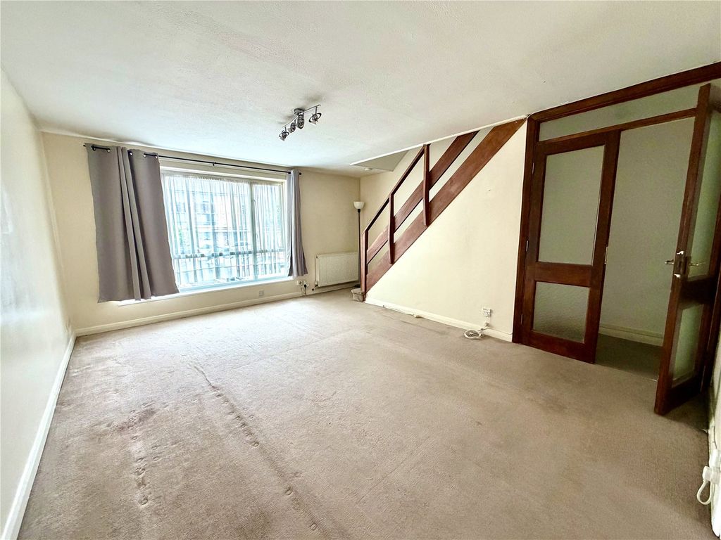 Property photo 1 of 7 Picture No. 09