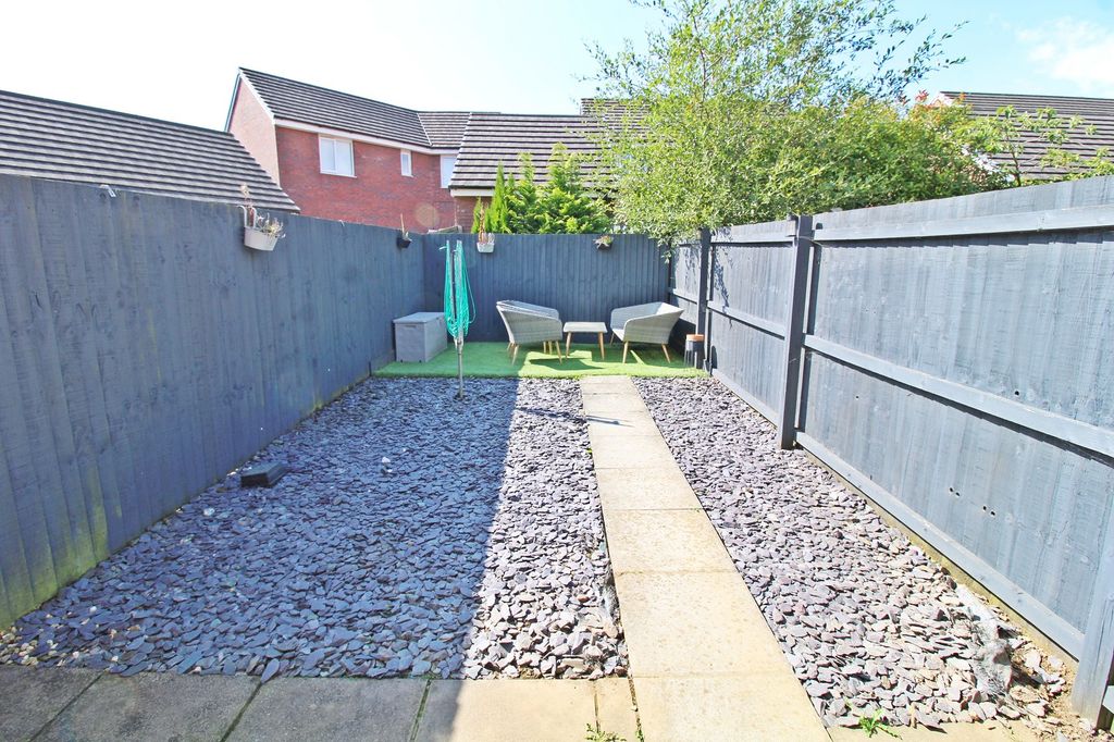 Property photo 2 of 19 Rear Garden