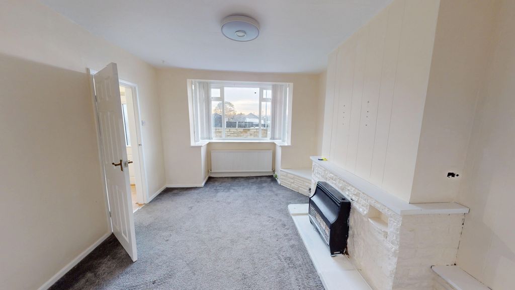 Property photo 2 of 8 19-Flockton-Grove-11062025_114633