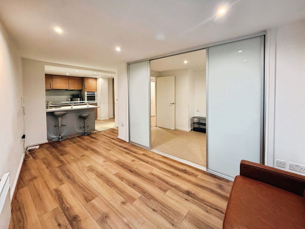 Property photo 3 of 9 Picture No. 17