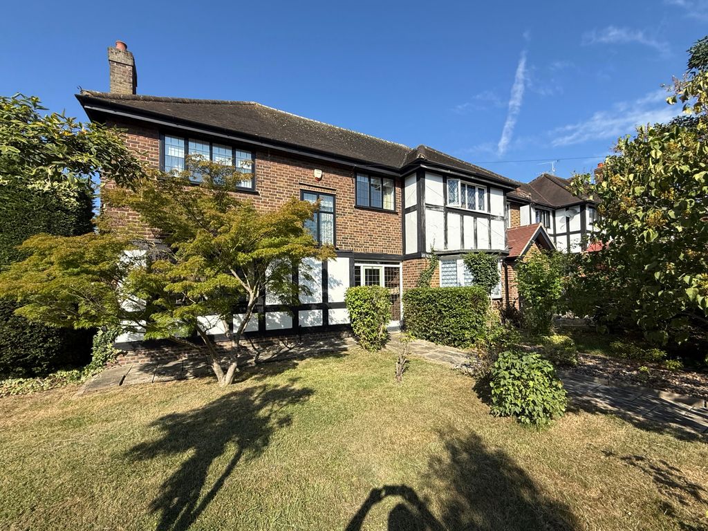Property photo 1 of 14