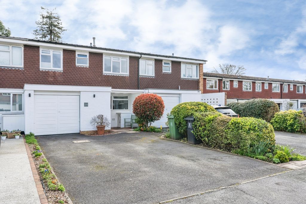 Property photo 1 of 11 Pbox-Img.Jpg