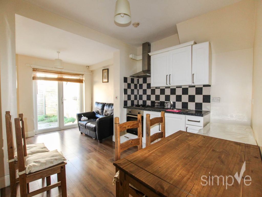 Property photo 1 of 12 Img_0652