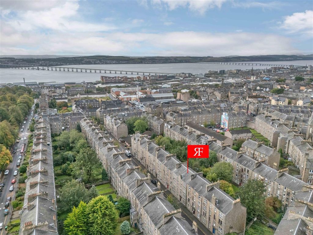 Property photo 3 of 10 3L 38 Baldovan Terrace Dundee-1-3.Jpg