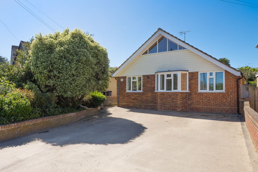 Property photo 1 of 17 Front