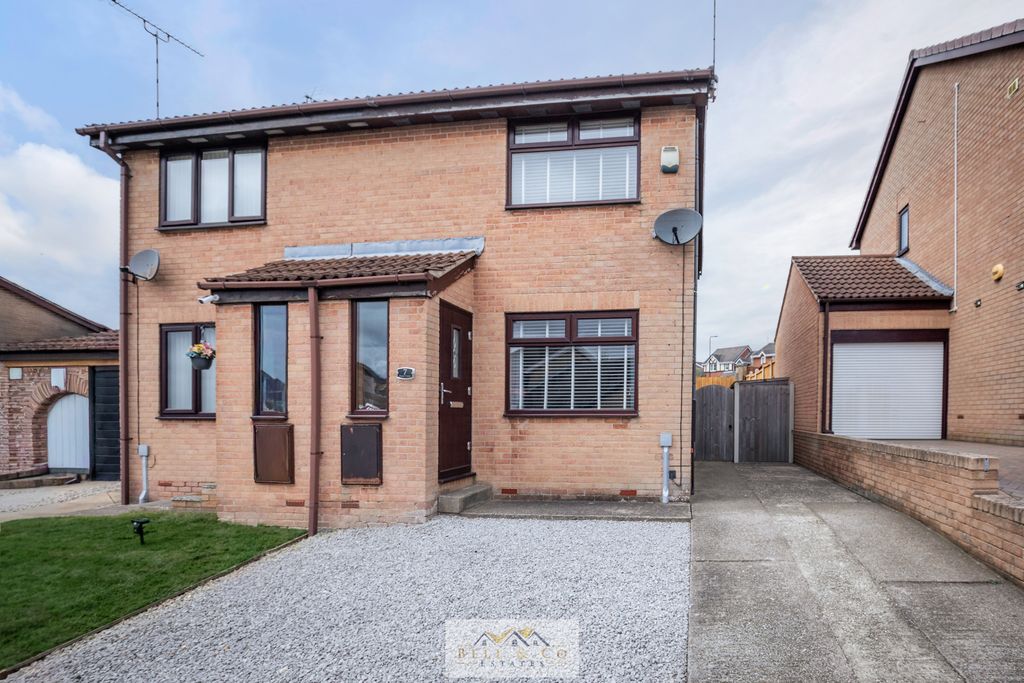 Property photo 1 of 15 Front Of House