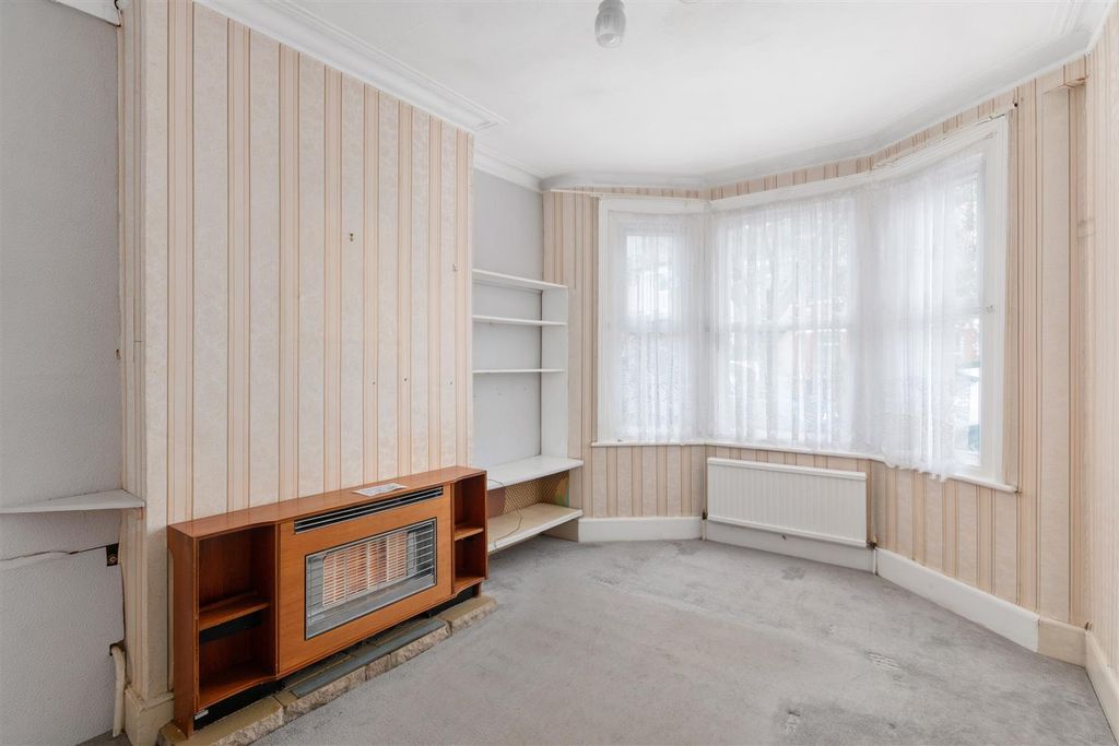 Property photo 3 of 12 Reception Room