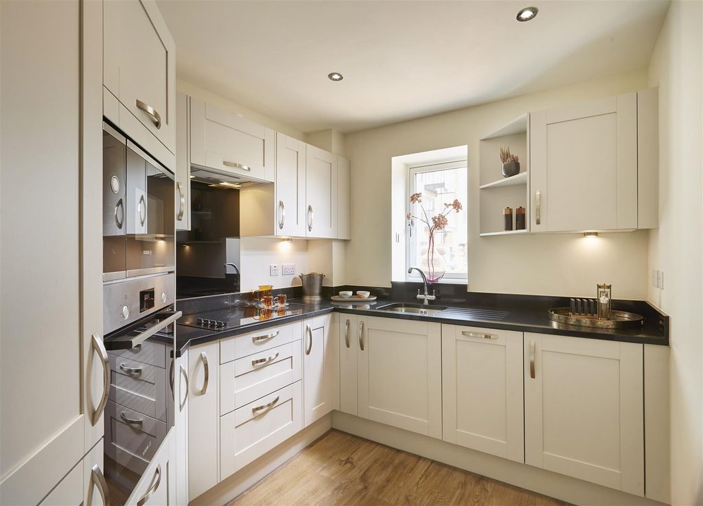Property photo 3 of 8 Radford-House-2-Bed-Kitchen-01.Jpg