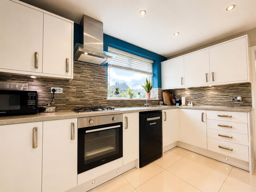 Property photo 2 of 26 6
