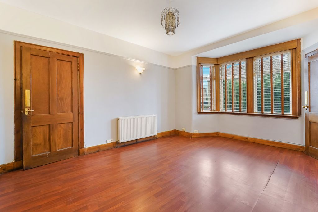 Property photo 3 of 18 Property Image 3