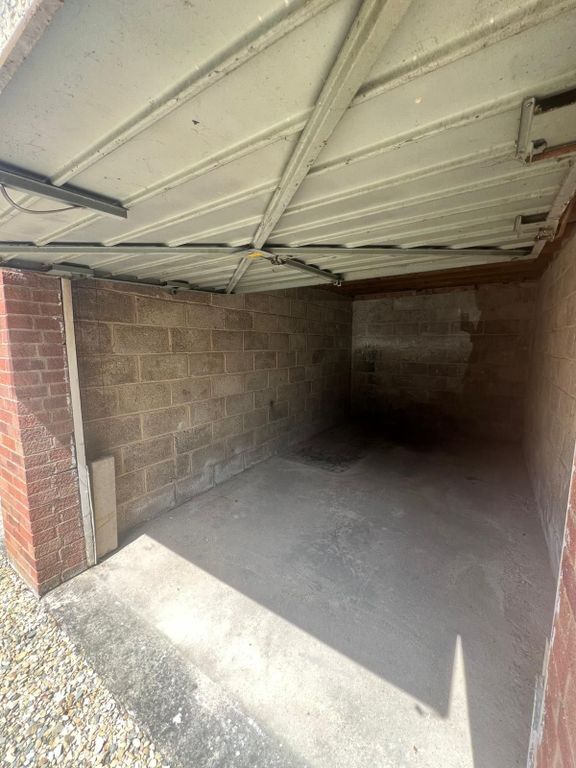Property photo 2 of 2