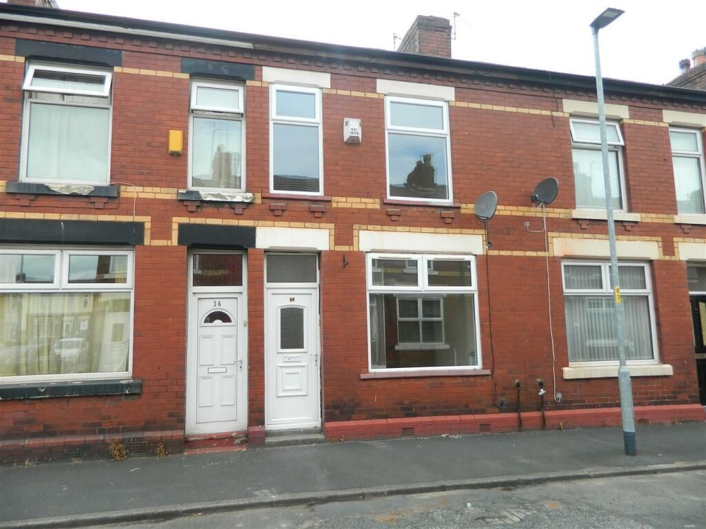 Property photo 1 of 14