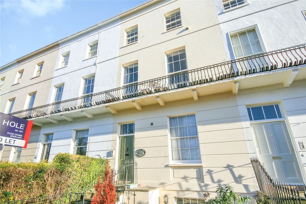 Property photo 2 of 8 Picture No. 17