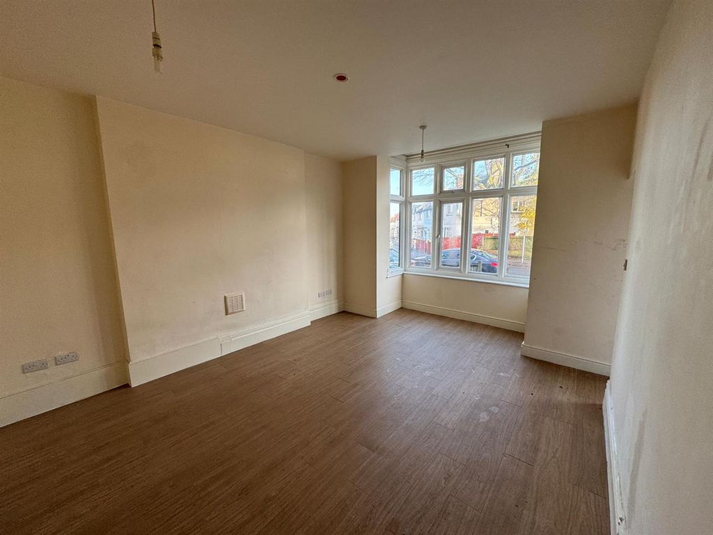 Property photo 2 of 4 4.Jpg