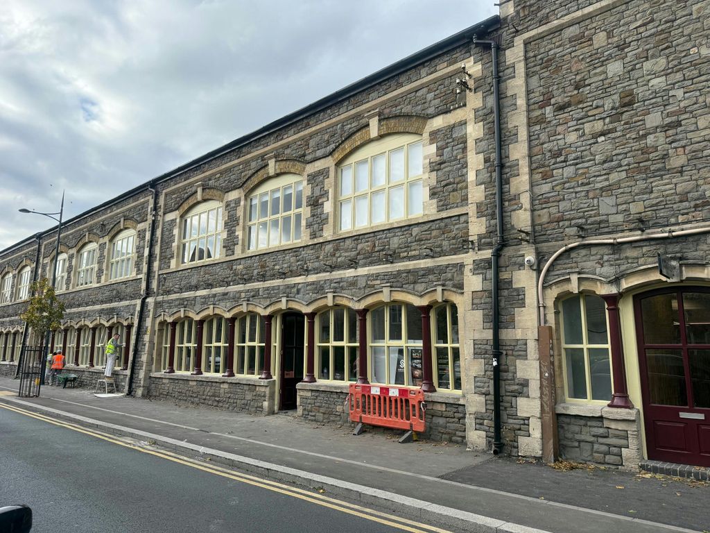 Property photo 1 of 10 13.Jpg