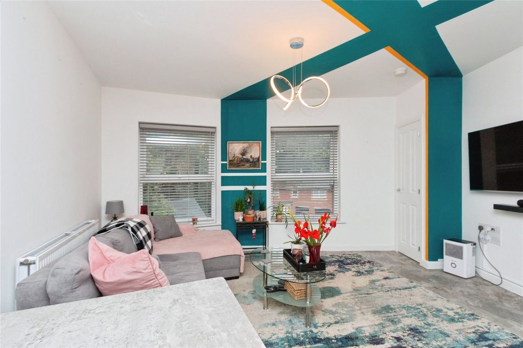 Property photo 3 of 13 Picture No. 09