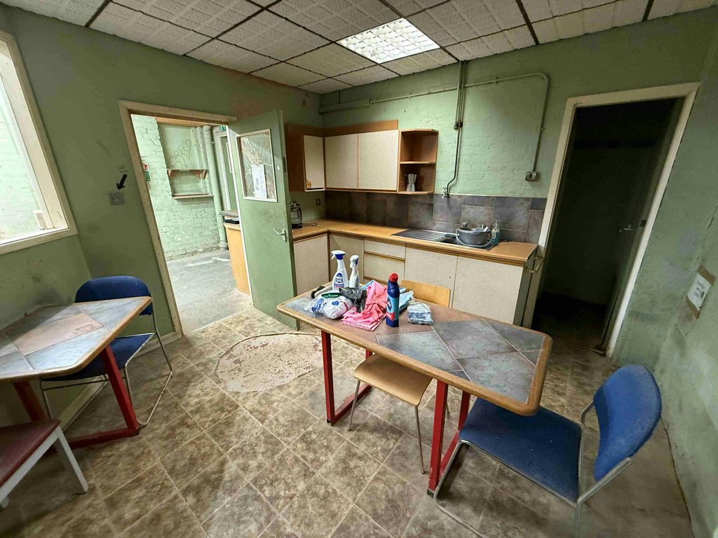 Property photo 3 of 15 Img_1445.Jpg