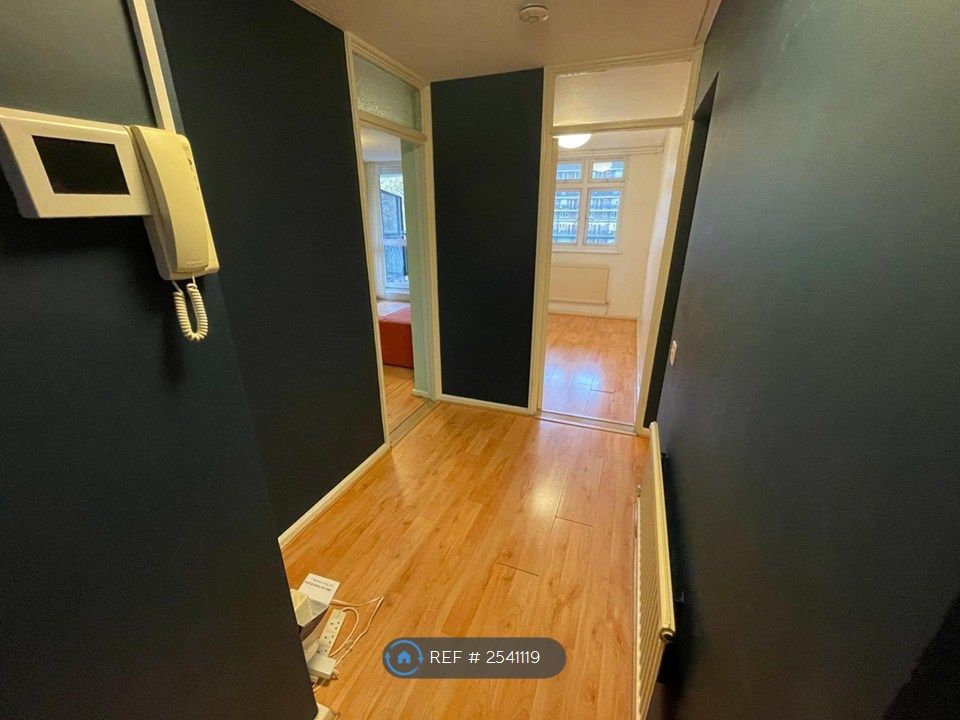 Property photo 3 of 24