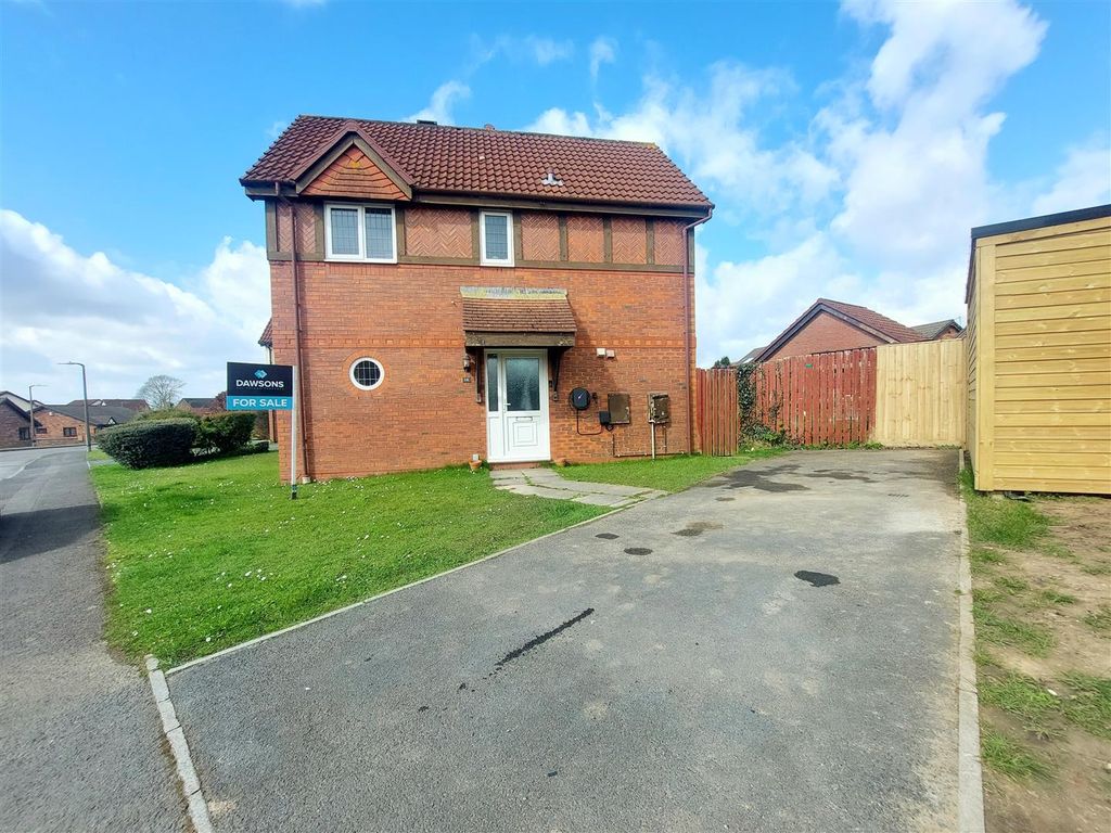 Property photo 1 of 17