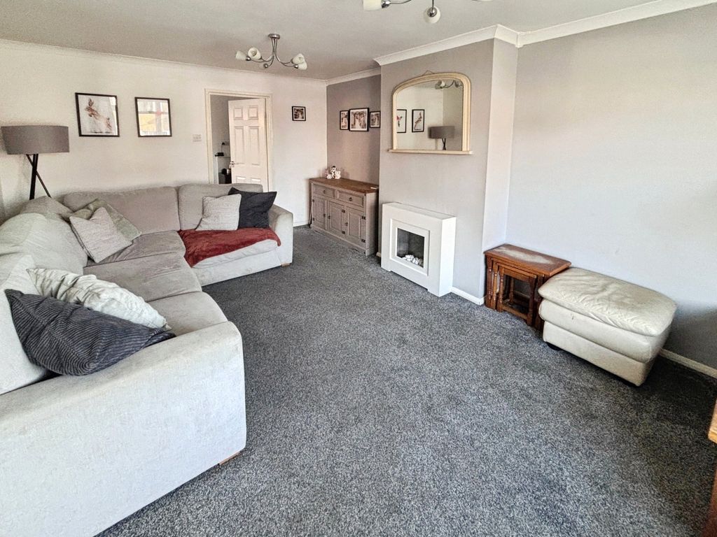 Property photo 3 of 19 Picture No. 03