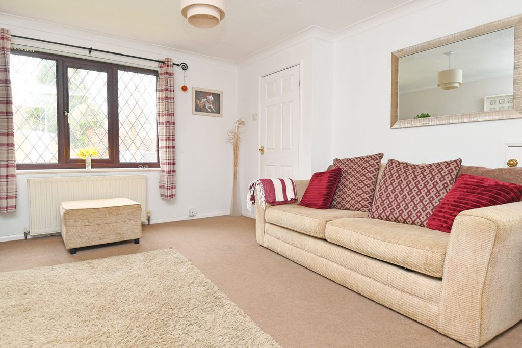 Property photo 3 of 9