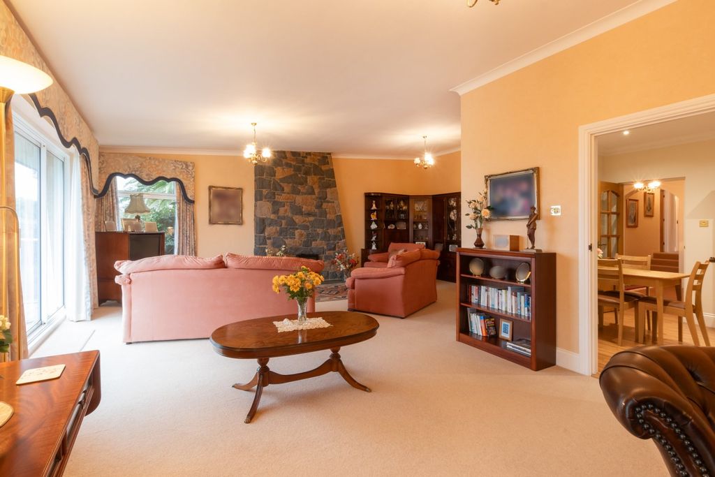 Additional image 10 of 4 bed bungalow for saleRue Charlotte, Fort George, St. Peter Port, Guernsey GY1