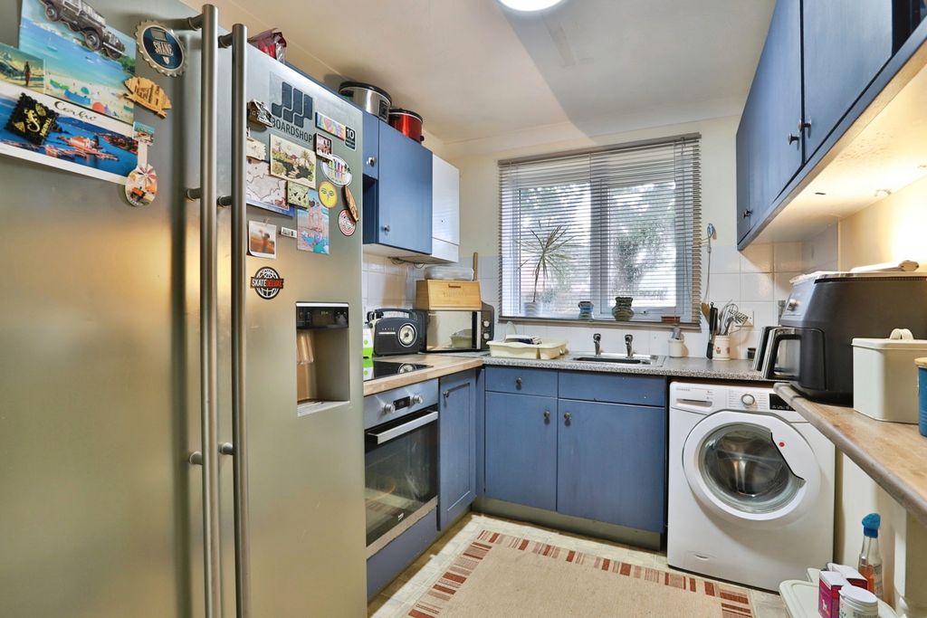 Property photo 3 of 15 Pbox-Img.Jpg