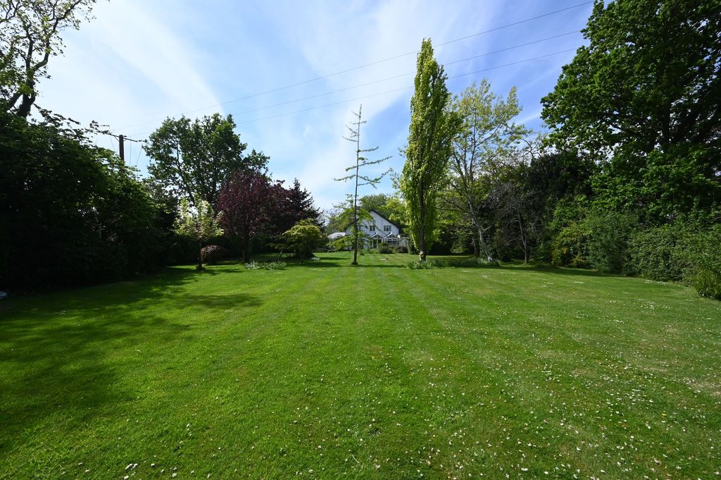 Property photo 2 of 3 Rear