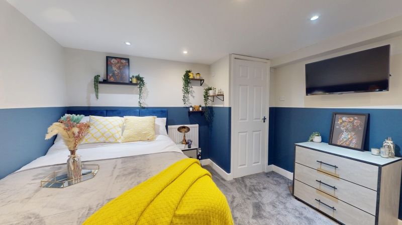 Property photo 3 of 9