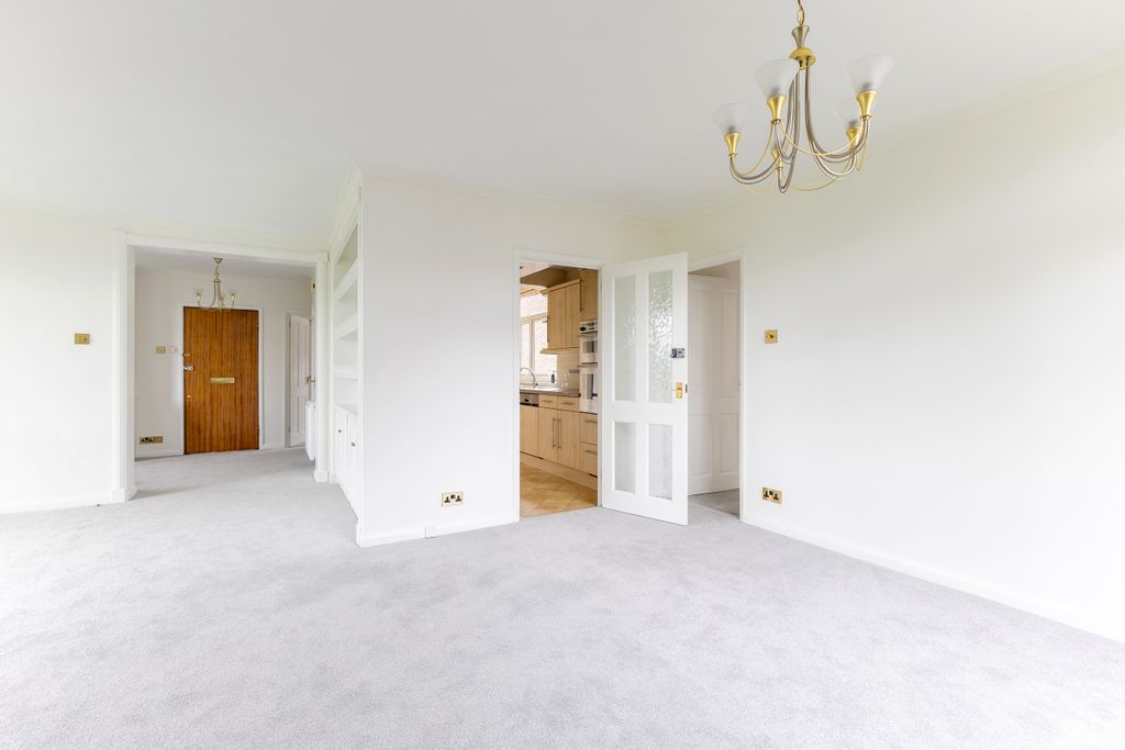 Property photo 1 of 25