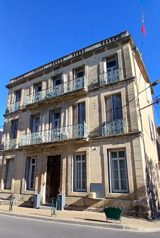 Property photo 3 of 36