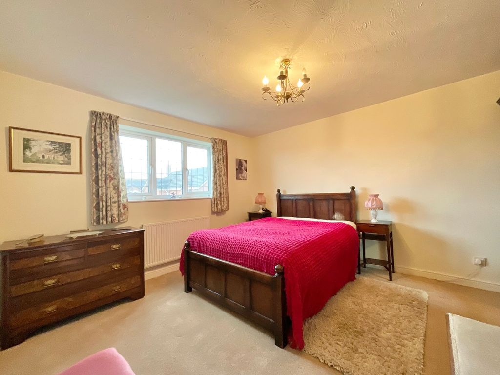 Property photo 3 of 29