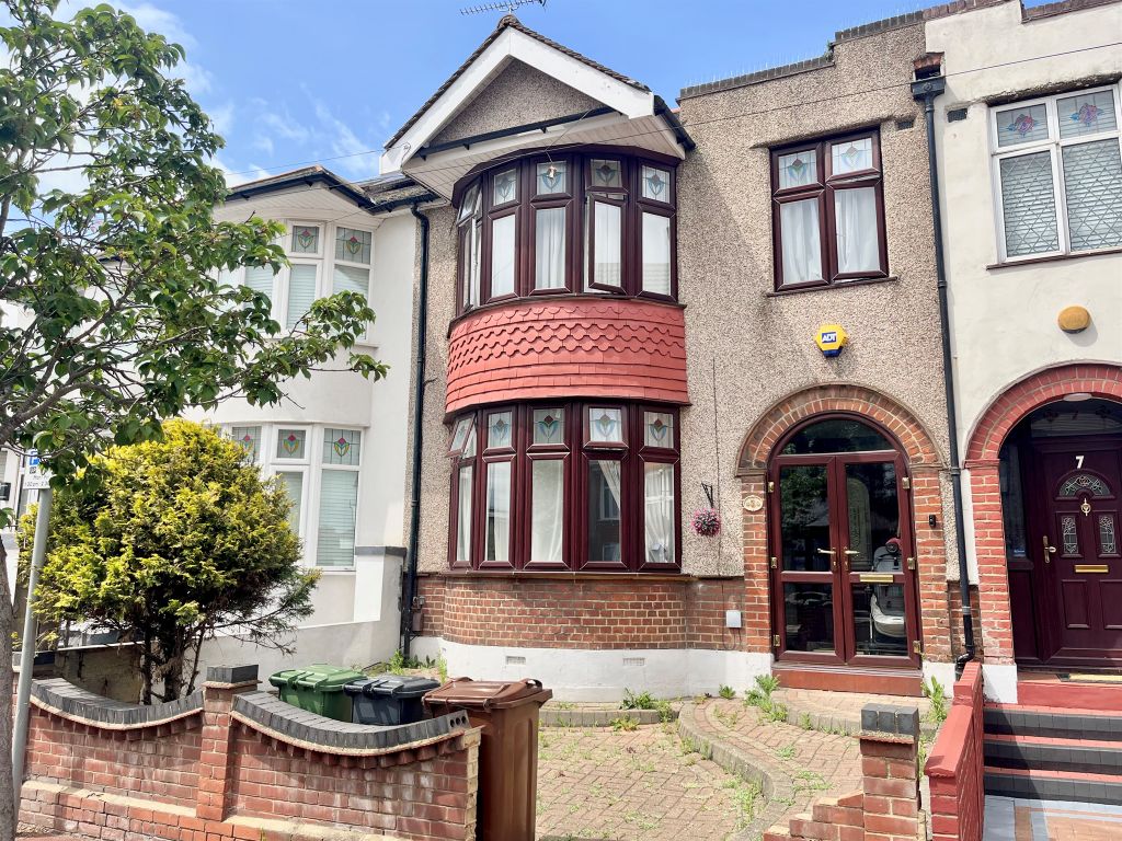 Property photo 1 of 26
