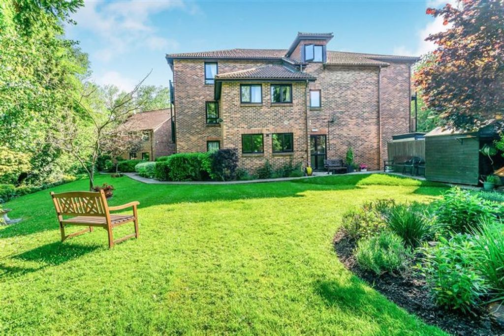 Property photo 1 of 11 (Main)