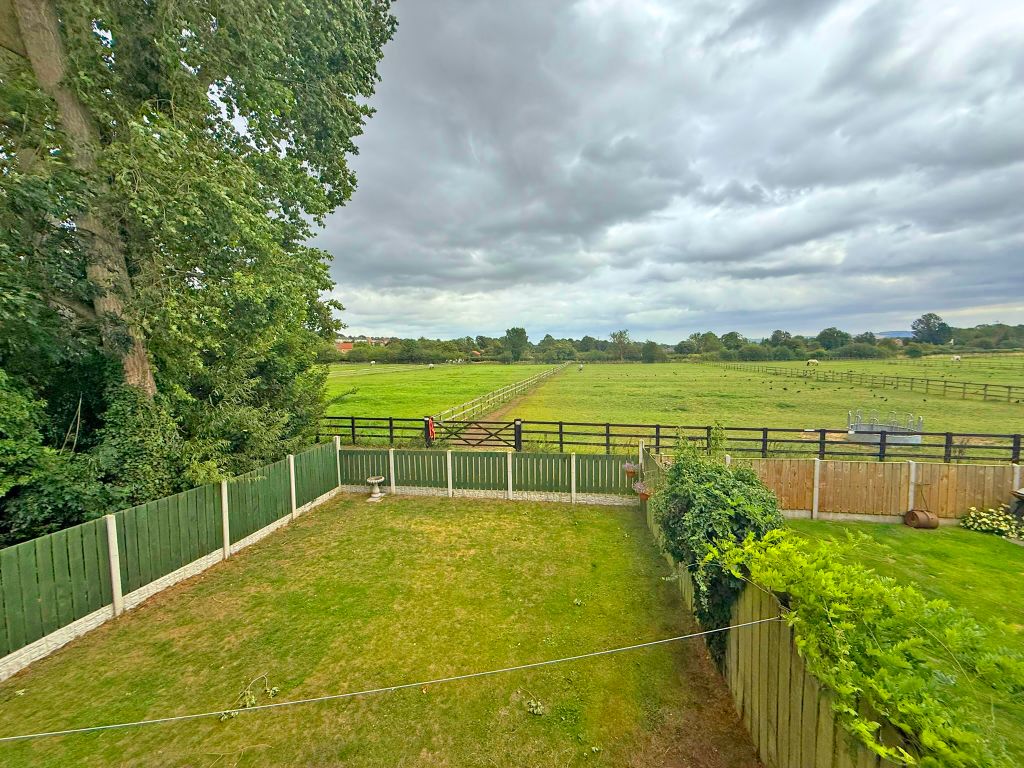 Property photo 2 of 12 Img_5122