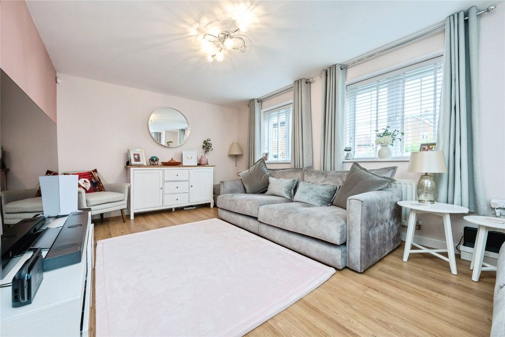 Property photo 2 of 19 Picture No. 02