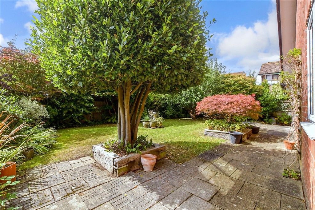 Property photo 2 of 11 Rear Garden