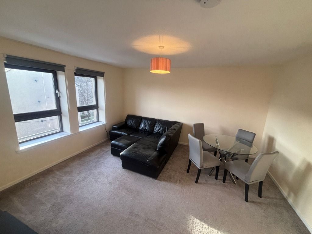 Property photo 2 of 8 Photo 2