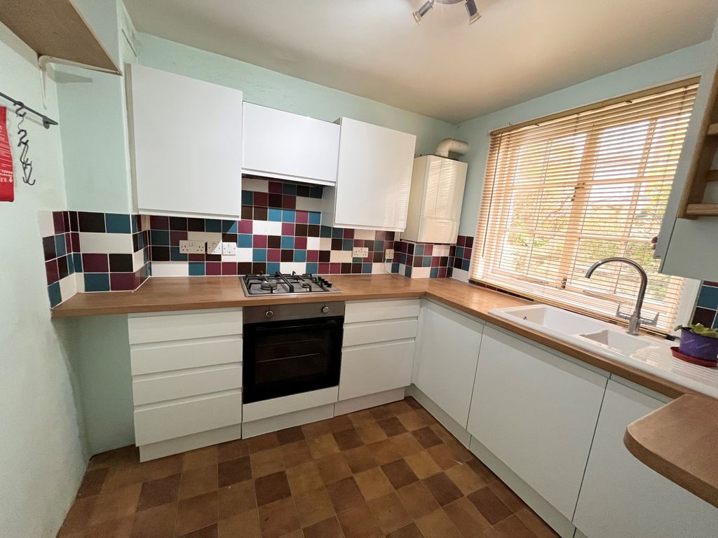 Property photo 2 of 15 Kitchen