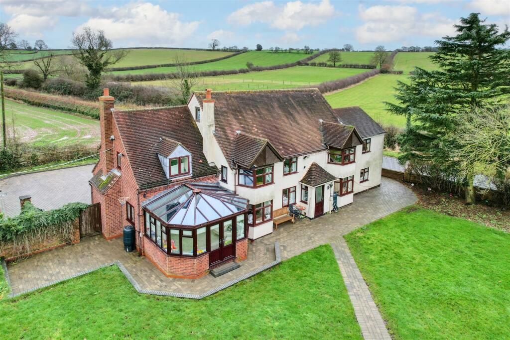 Property photo 1 of 18