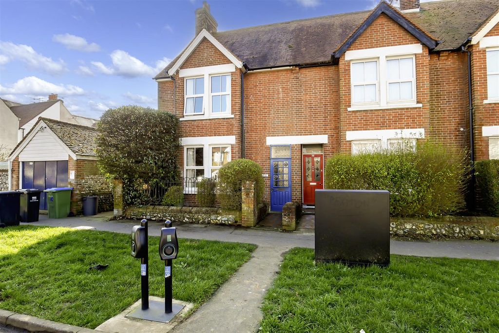 Property photo 1 of 20 P1090547.Jpg