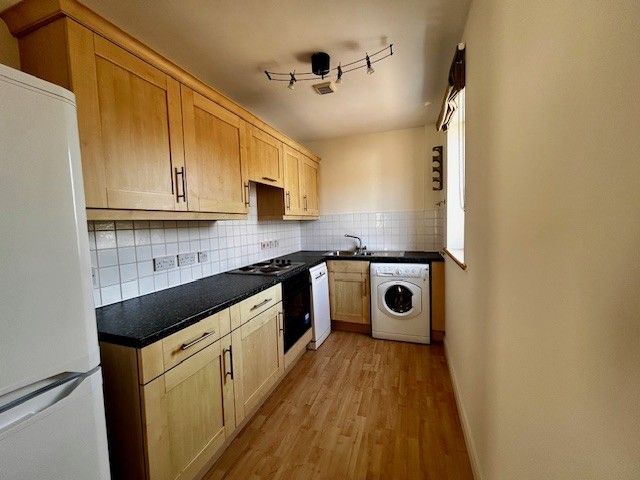 Property photo 2 of 6