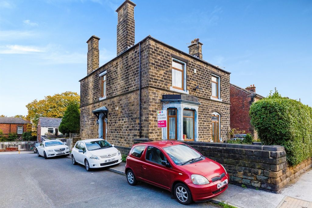 Property photo 1 of 13