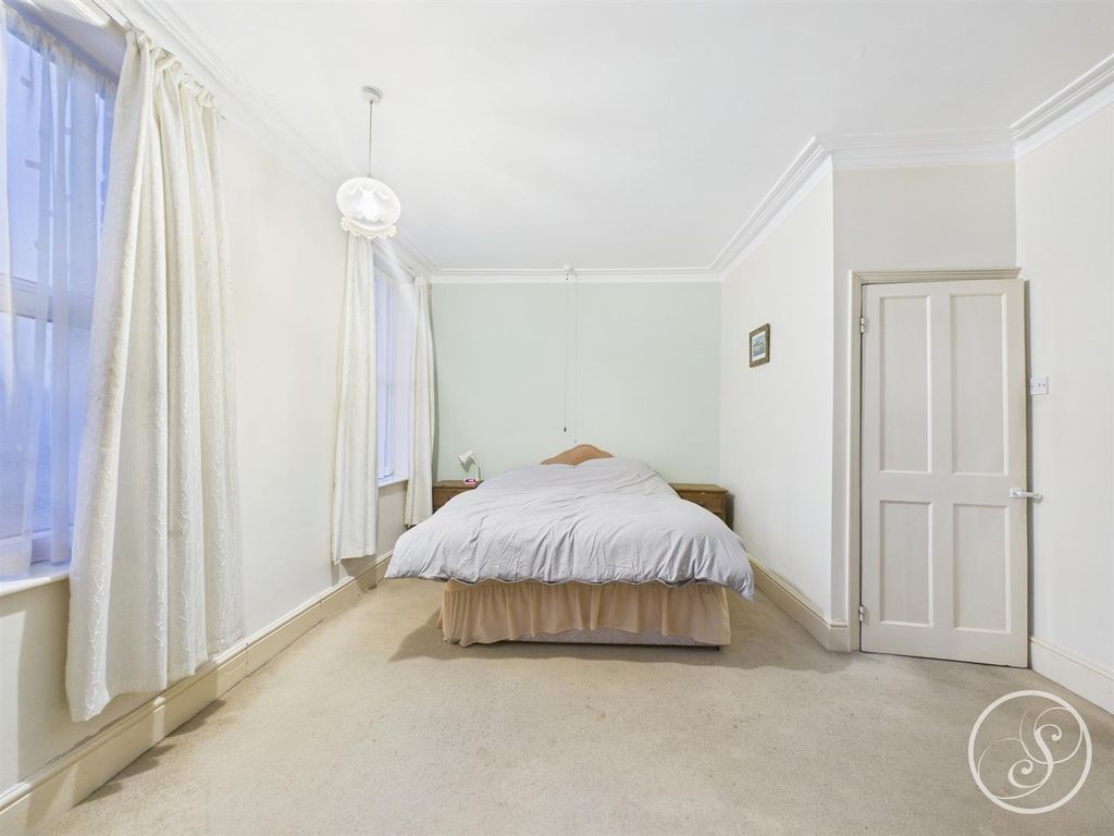 Property photo 3 of 15 Bedroom One