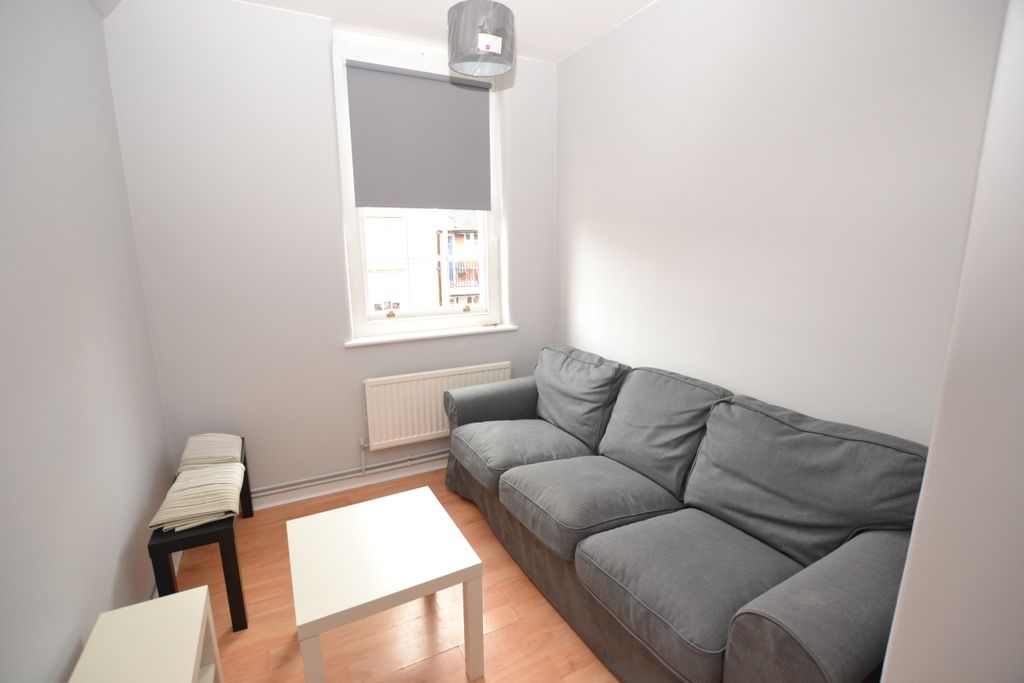 Property photo 3 of 8 Reception Room