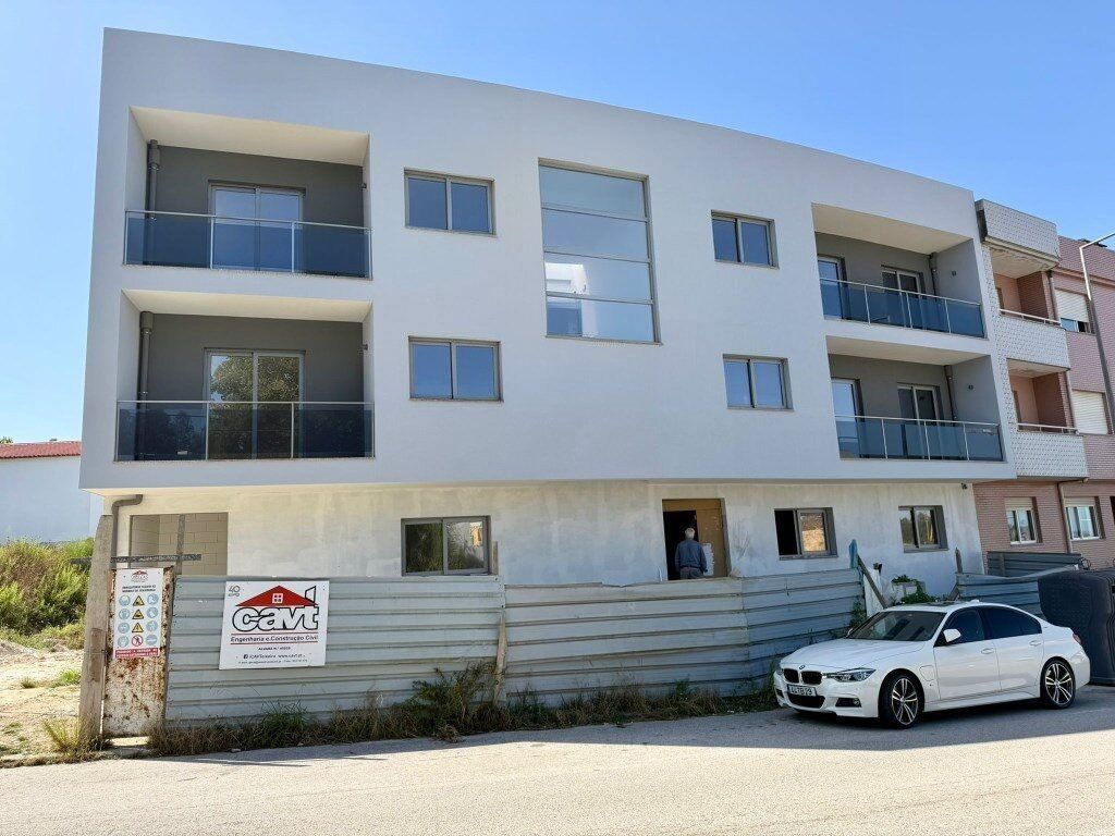 Property photo 1 of 21 Fabulous New Two-Bedroom Flat With 2 Exposures, 131m2, Balcony And Garage Space - Nogueira Da Regedoura