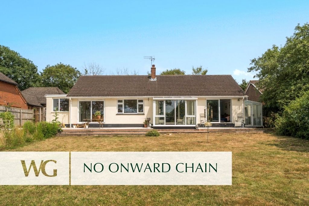 Property photo 1 of 15 No Onward Chain
